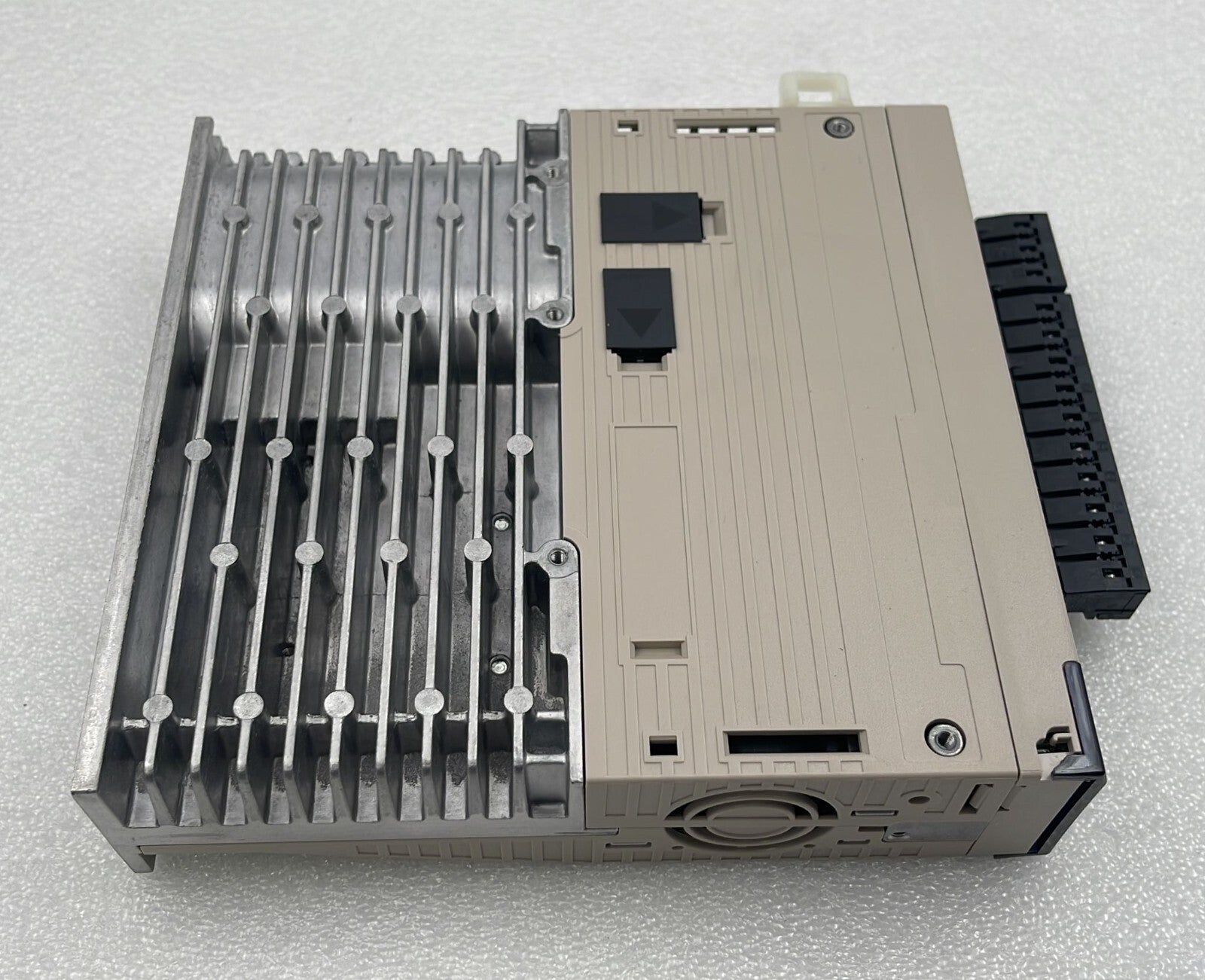 YASKAWA SERVOPACK SGDV-2R8A15A Servo Driver 200V