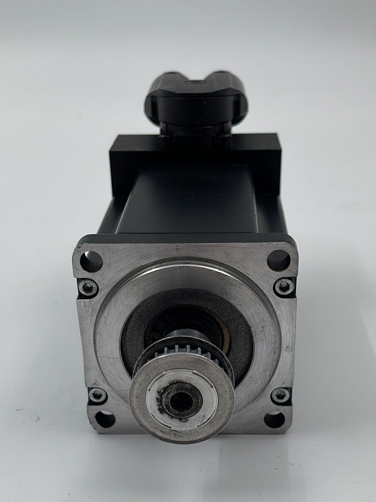 B&R Automation 8LVA23.R0030D027-0 Synchronous Servo Motor