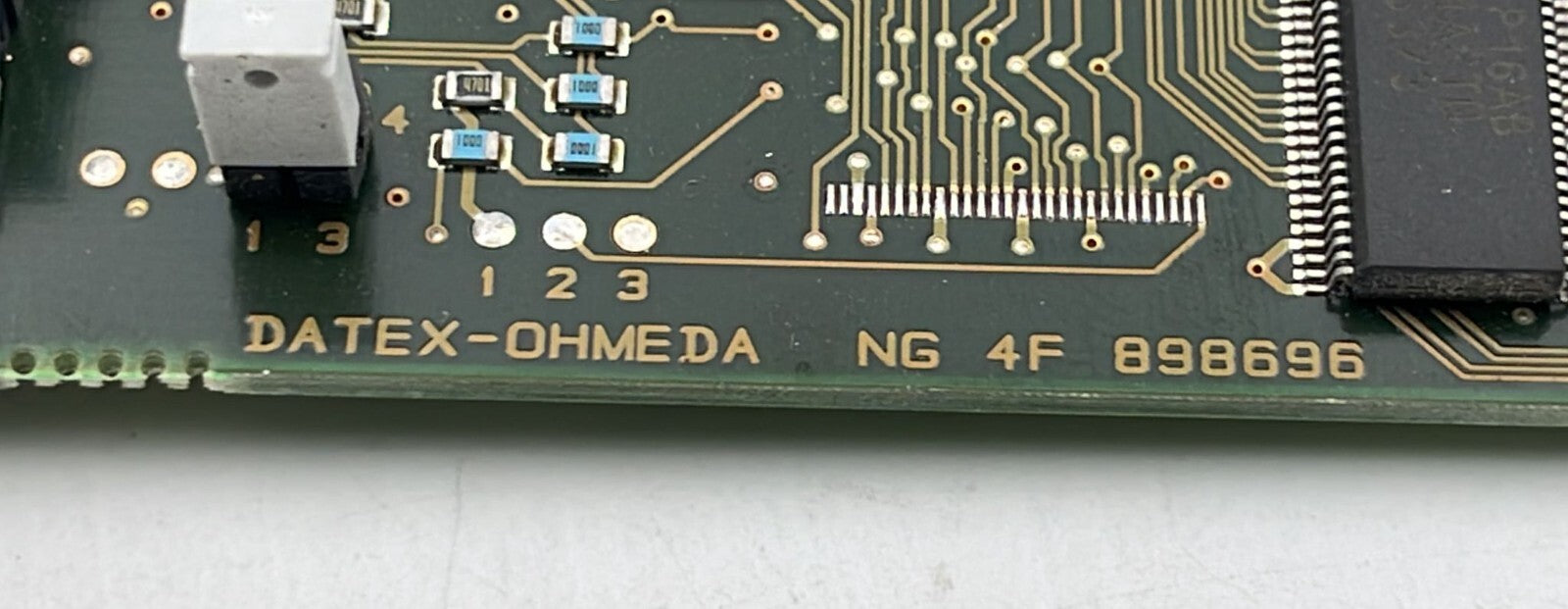 Datex-Ohmeda NG 4F 898696 High / VGA Display Board