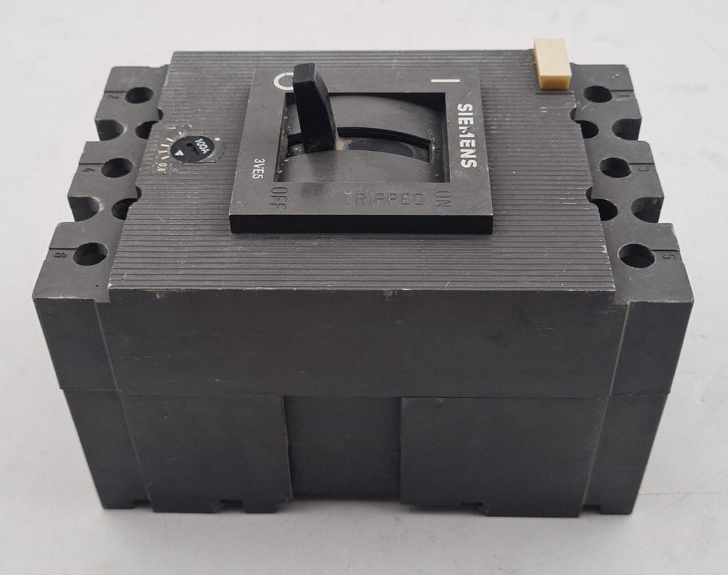 SIEMENS 3VE5 3VE5201-0CT00 VDE 0660 IEC 157-1 CIRCUIT BREAKER