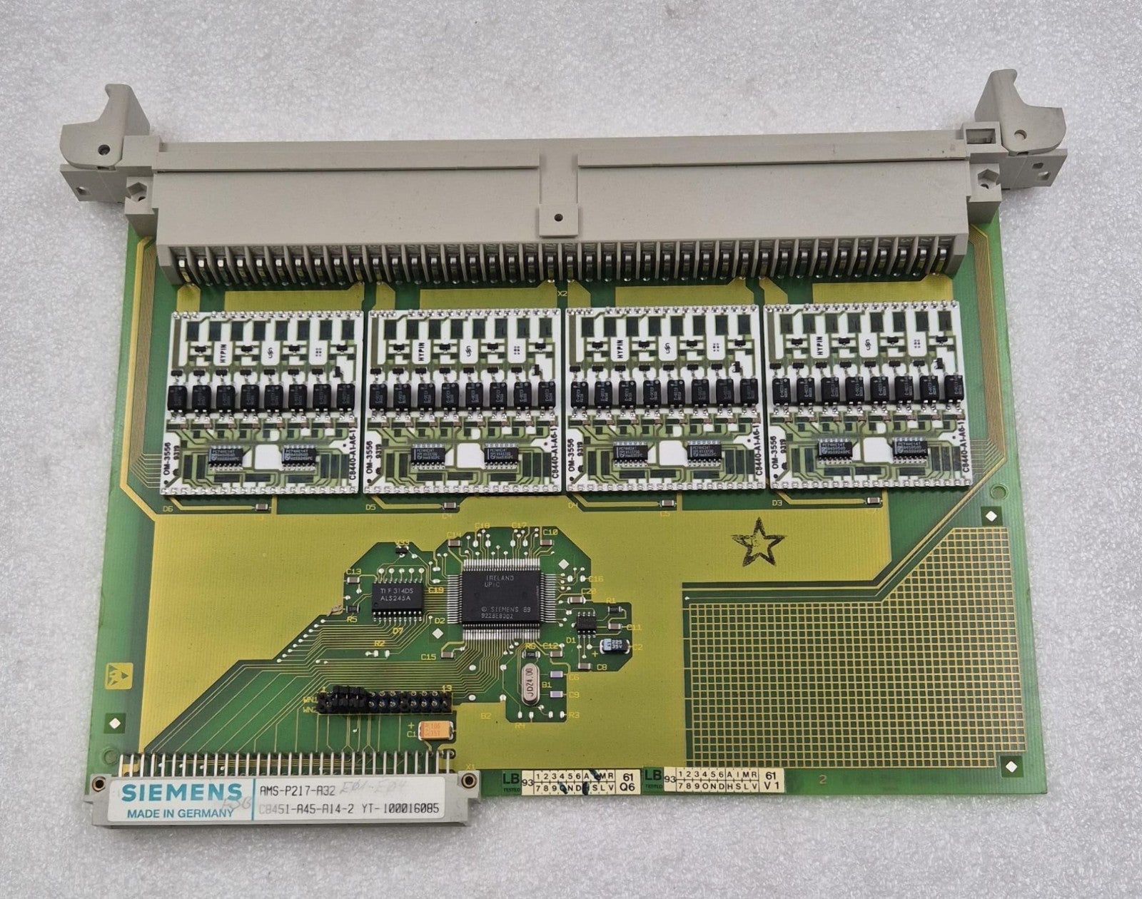Siemens SICOMP AMS-P217-A32 C8451-A45-A14-2 digital input Board