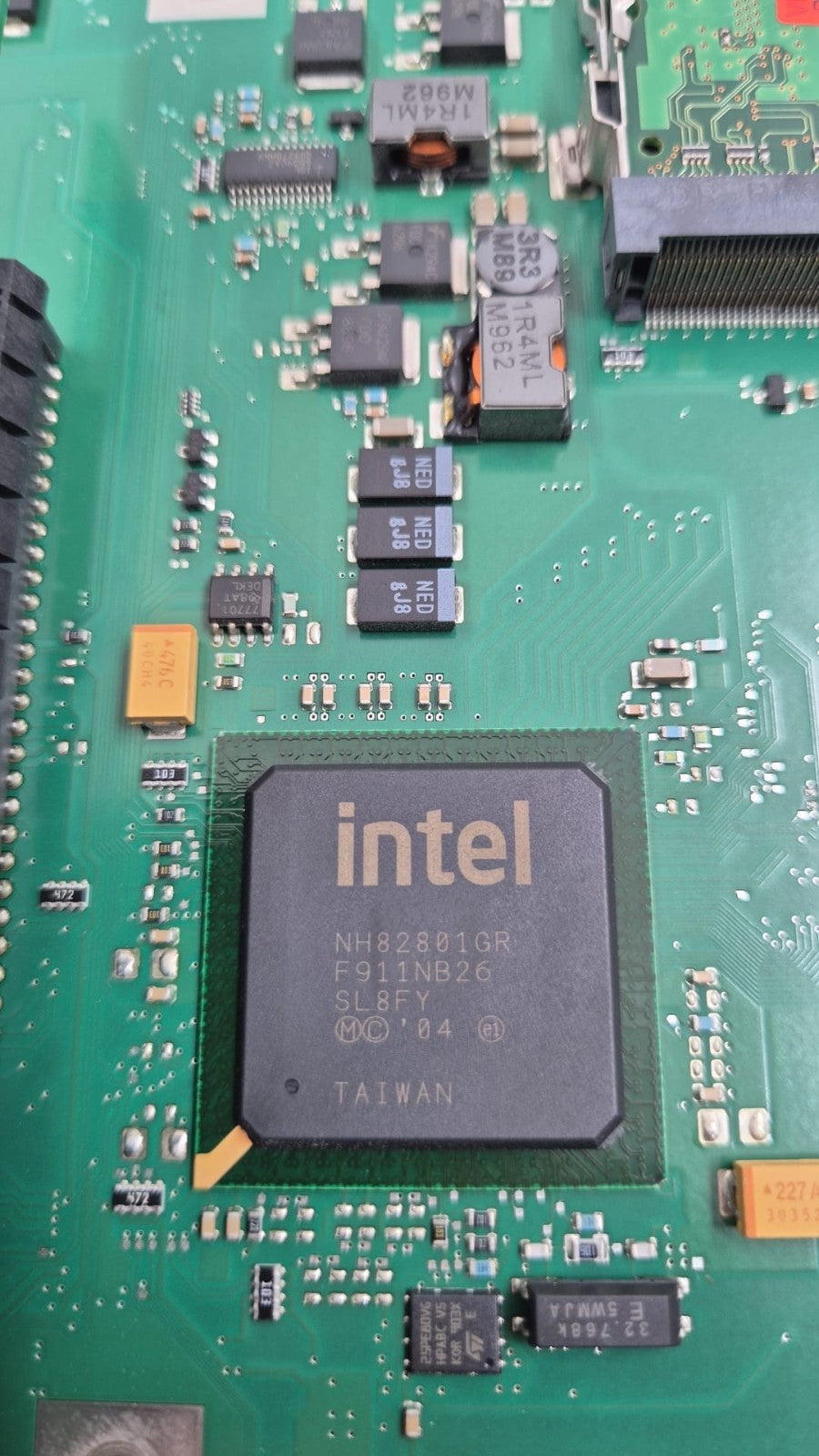 SIEMENS A5E02122413-05 A5E02122416 P4294 Industrial Motherboard W/ SAA5E01022752