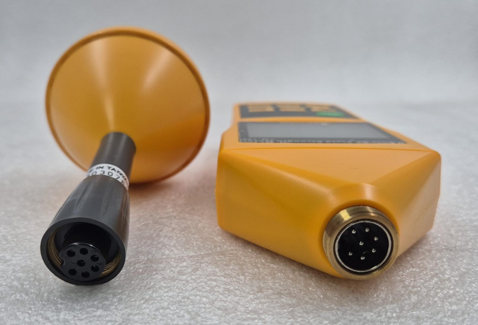 TENMARS TM-196 3-Axis RF Field Strength Meter Electromagnetic Electric Intensity