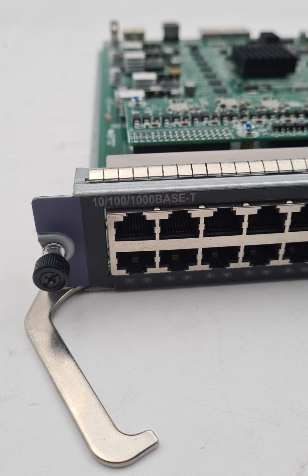 HP LSQ1GV48SD0 10/100/1000BASE-T JD229B Switch 48-port Gig-T PoE+ Module