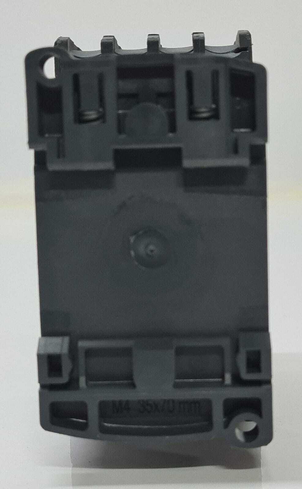 Telemecanique LC1DT40BD Contactor 4P AC