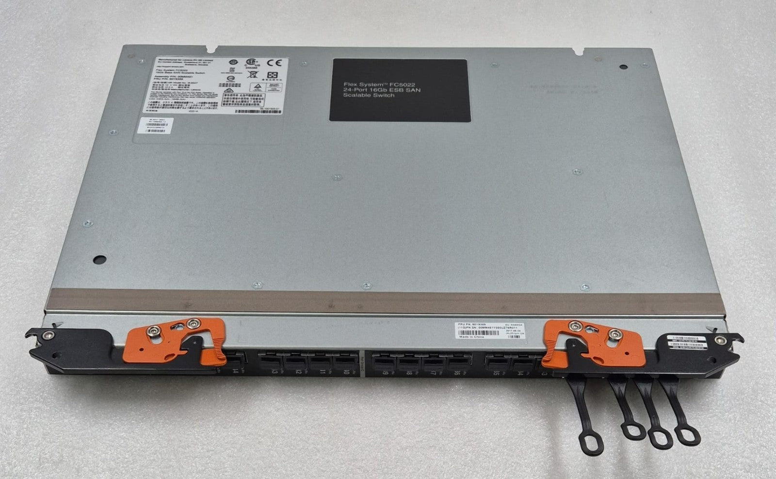 Lenovo Flex System FC5022 SAN switch angled front perspective