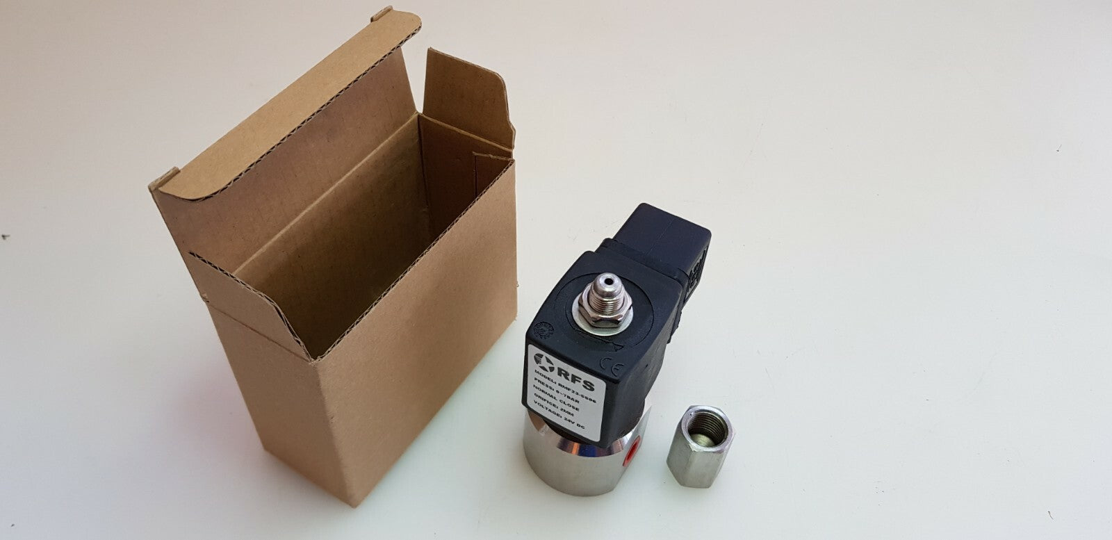 [LOT 3] Rfs Direct Operated Solenoid Valve Thread Rmf23 Ss06 3 2 Way Nc No 24vdc