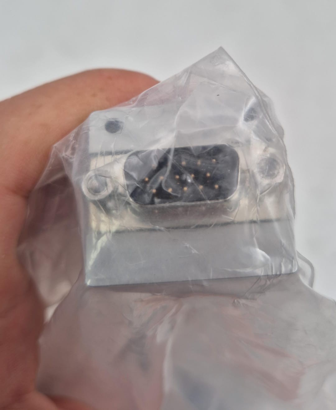 Parker Veriflo Valve W/ Swagelok PGU-50-P100 & BROOKS GFD01G5DSM SolidSense ASSY