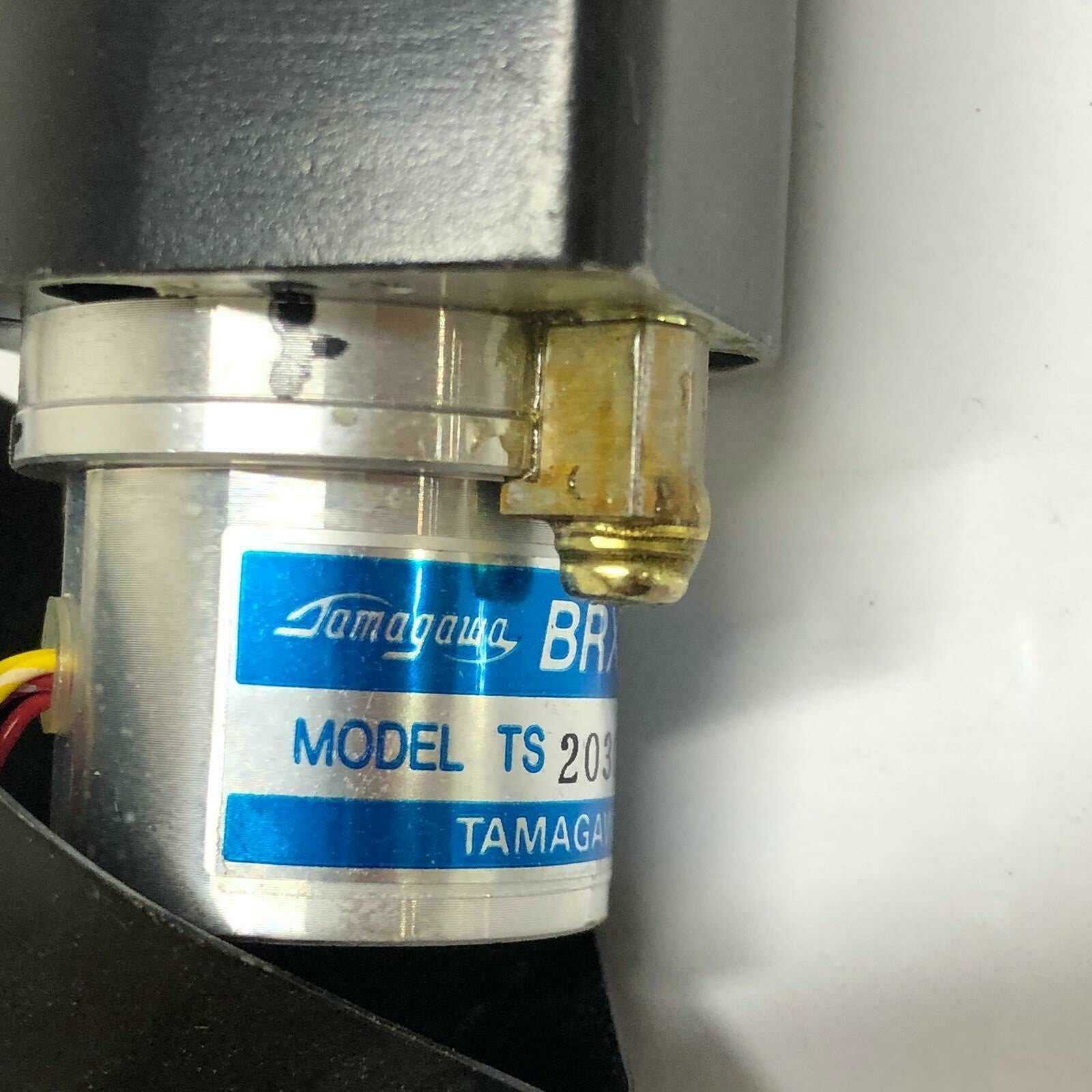 Used Yaskawa AC Servo Motor SGM-A8ARYC11 80W 200V 0.7A 3000R/Min TAMAGAWA BRX TS