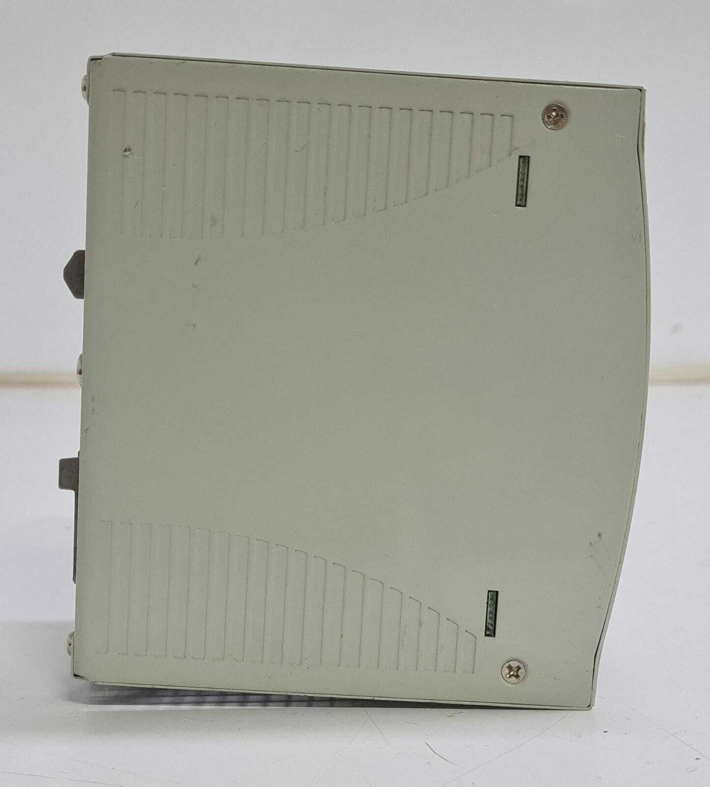CARLO GAVAZZI SPD241203 Switching Power Supply AC/DC Converter 24VDC 5A