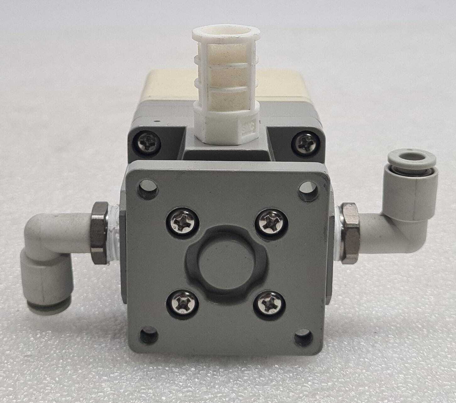 SMC E/P Regulator Electro Pneumatic ITV2050-33F2N-Q 0~10VDC 0.005~0.9MPa DC24V