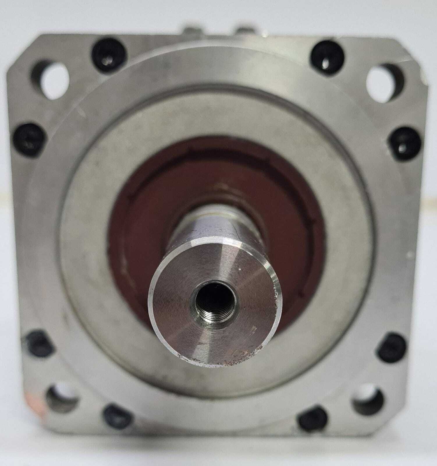 Emerson Control Techniques Unimotor 115UDD200XBFBA130240 Servo Motor 3480283