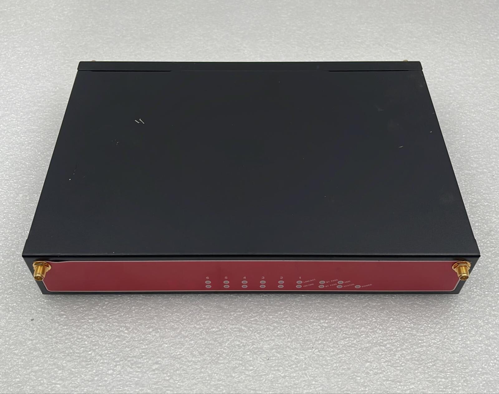 AAEON FWS-2350E6 Desktop 6 LAN Network Appliance