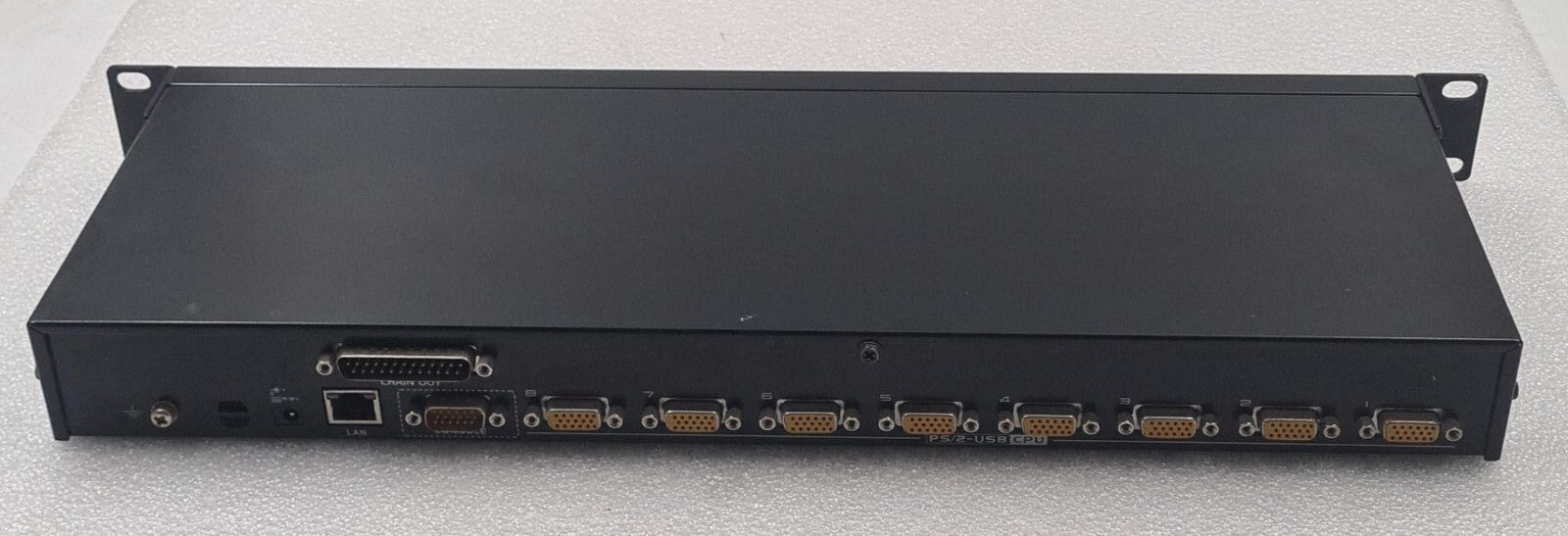 ATEN MASTER VIEW 8-PORT PS/2-USB KVM ip on the NET CS1708i KVMP Switch **AS-IS**