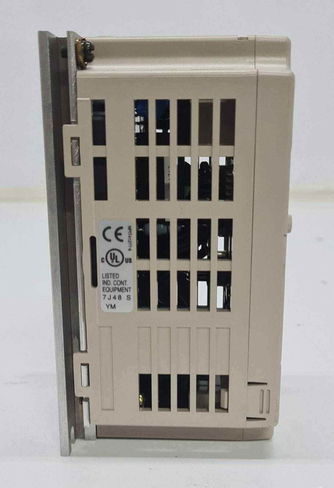 NEW - YASKAWA VS mini J7 CIMR-J7AA20P1 Inverter Drive 200V 3 Phase 0.1kW