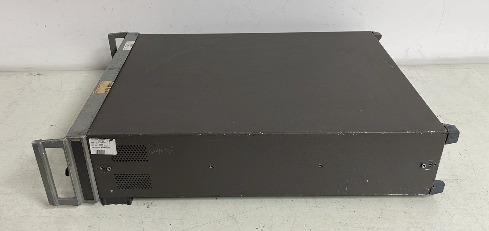 Wiltron Model 6747B Swept Frequency Synthesizer 10MHz 20GHz