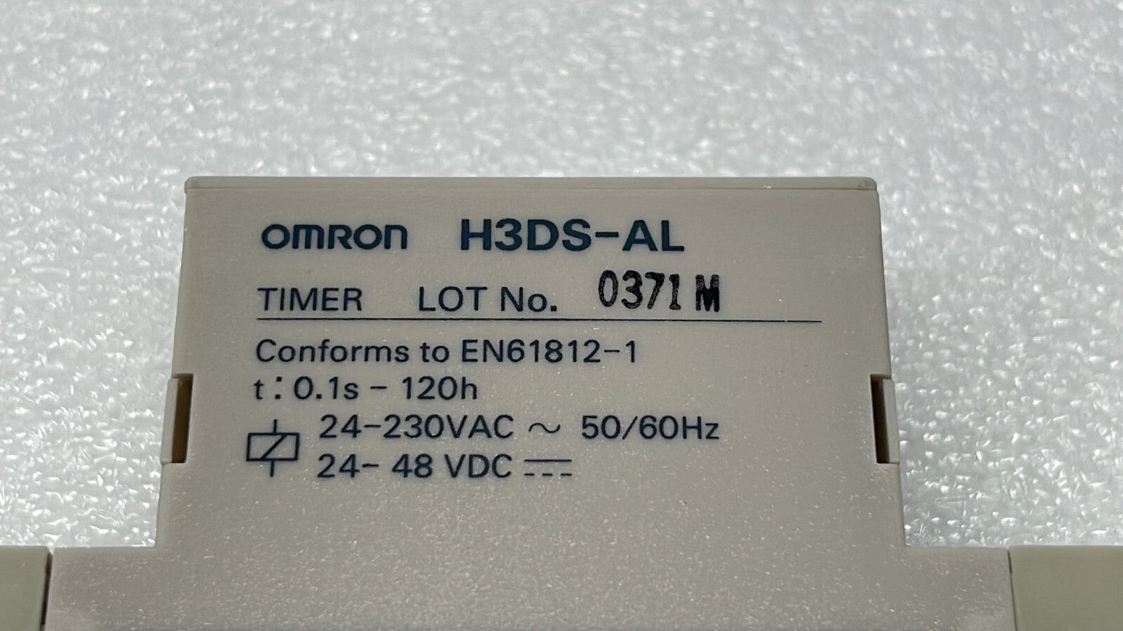 [LOT OF 2] OMRON H3DS-AL solid-state timer relay 0.1s-120h 24-230VAC 24-48VDC