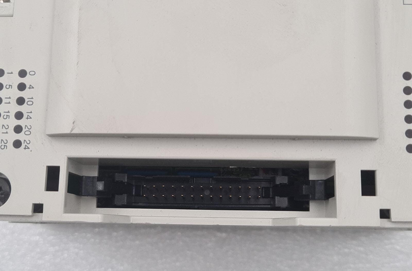 MITSUBISHI MELSEC FX-48MR-ES PLC Programmable Controller 100-240VAC