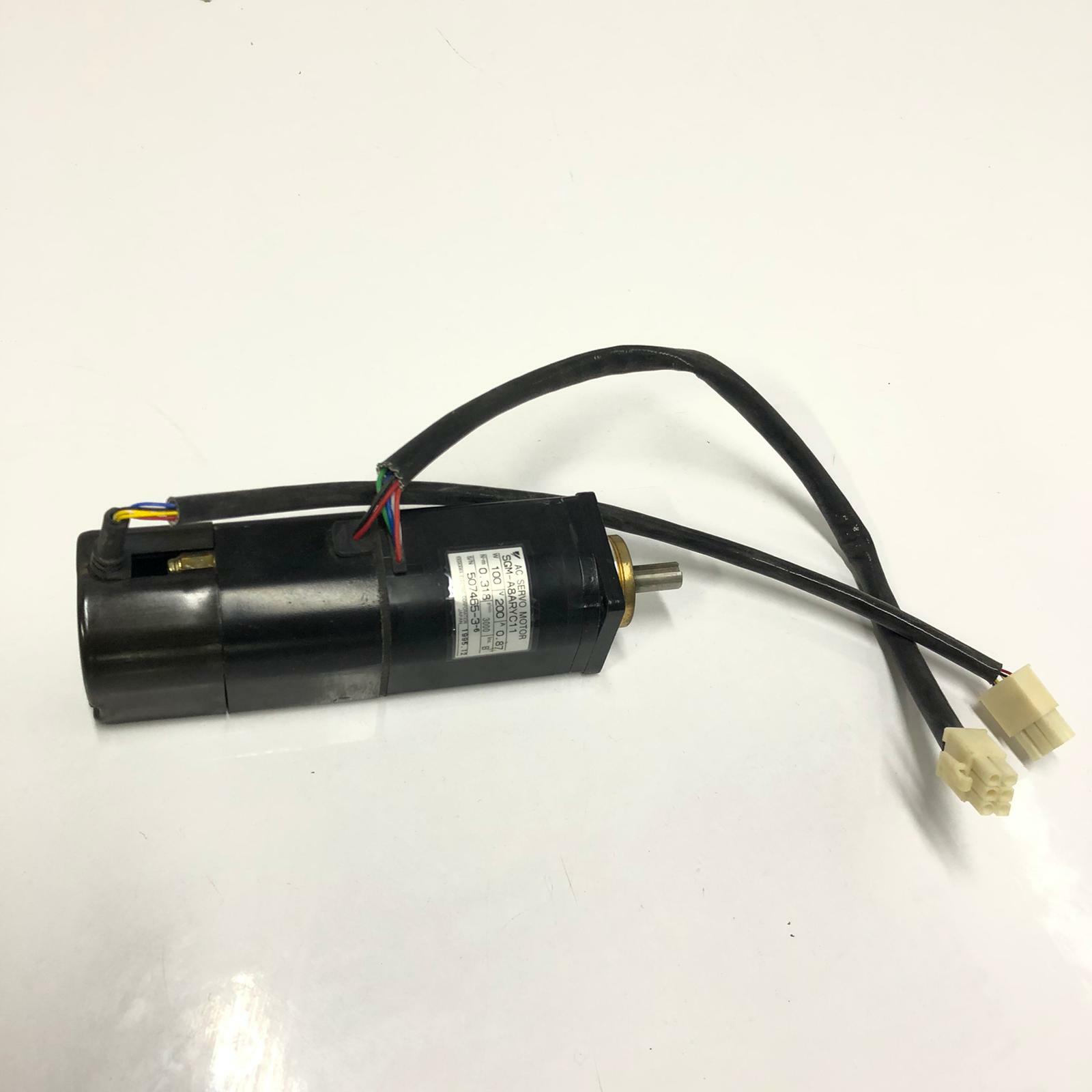 Used Yaskawa AC Servo Motor SGM-A8ARYC11 80W 200V 0.7A 3000R/Min TAMAGAWA BRX TS