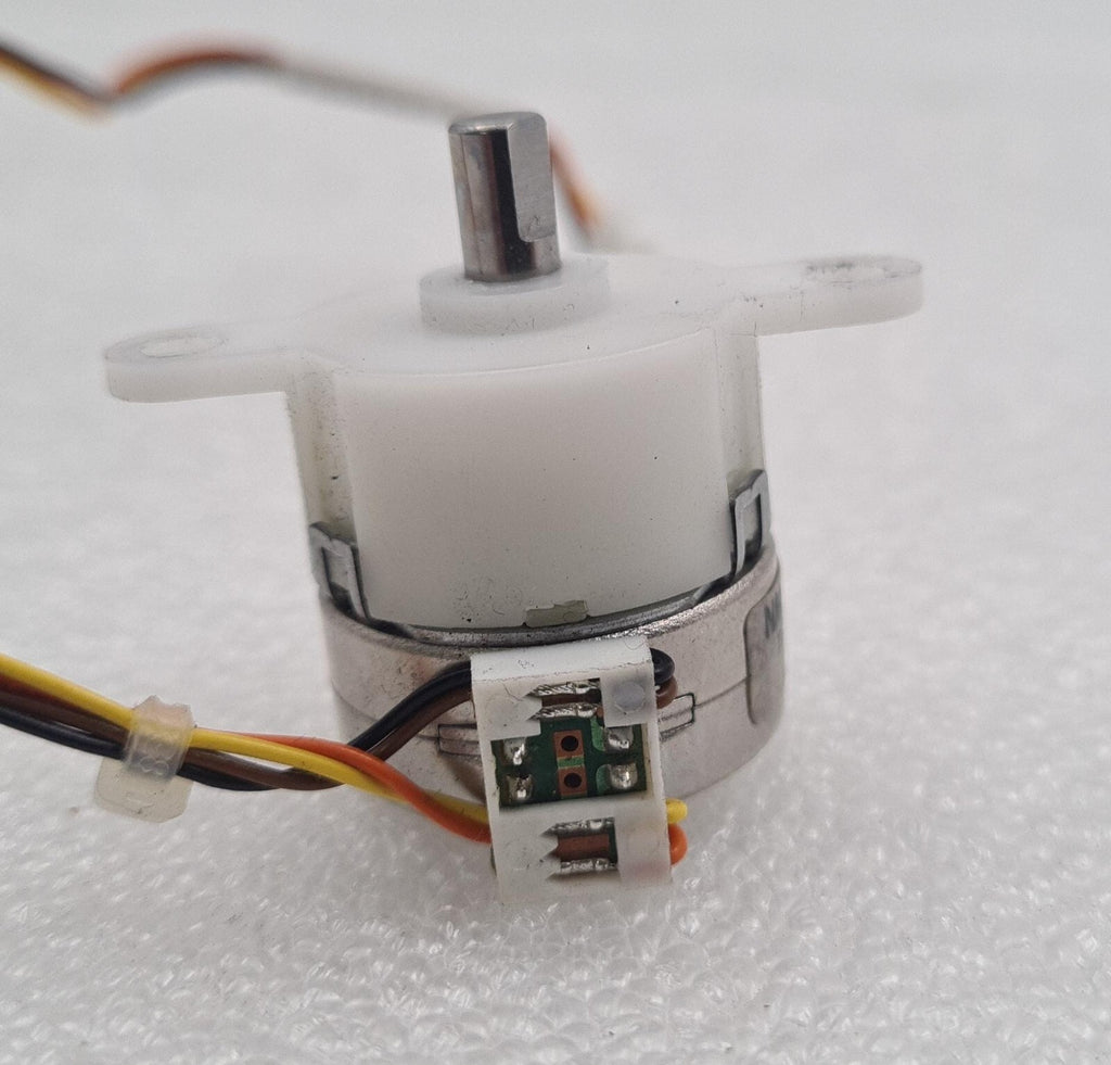 NMB PG25S-048-YGJ3 Stepper Motor for TECAN Infinite M200