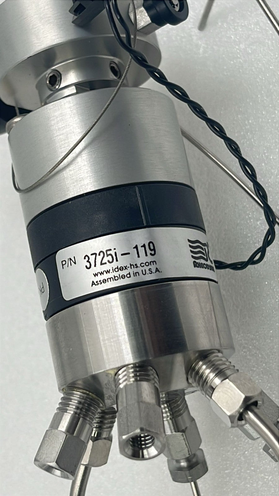 Rheodyne 3725i-119 preparative sample injector valve with 5 mL loop for chromatography systems