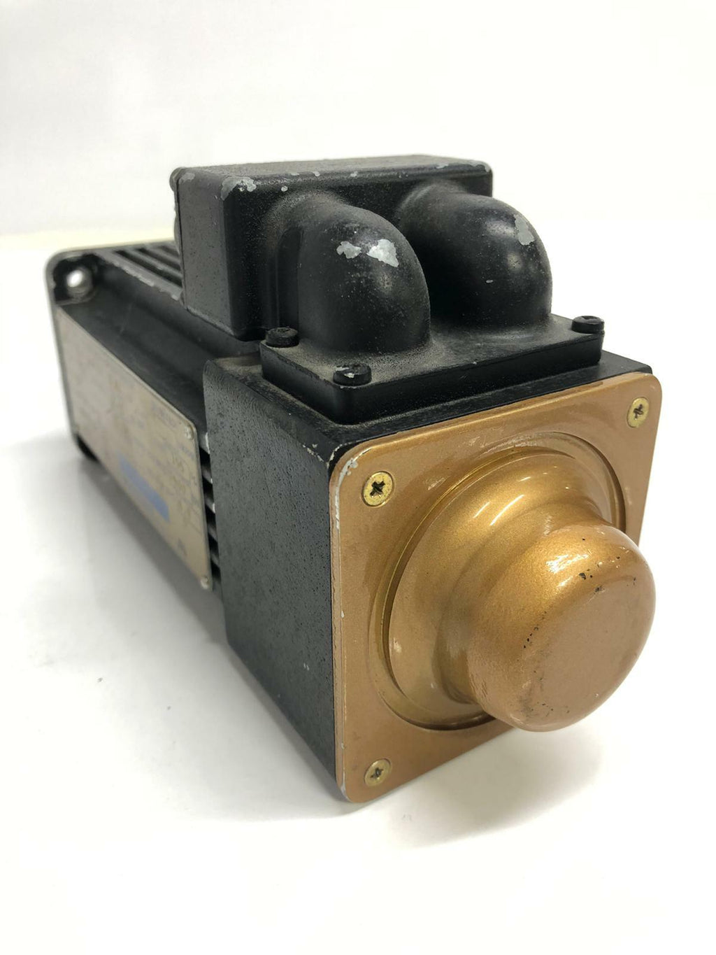 Kollmorgen B-102-A-31 Goldline Brushless P.M. Servo Motor 7500Rpm