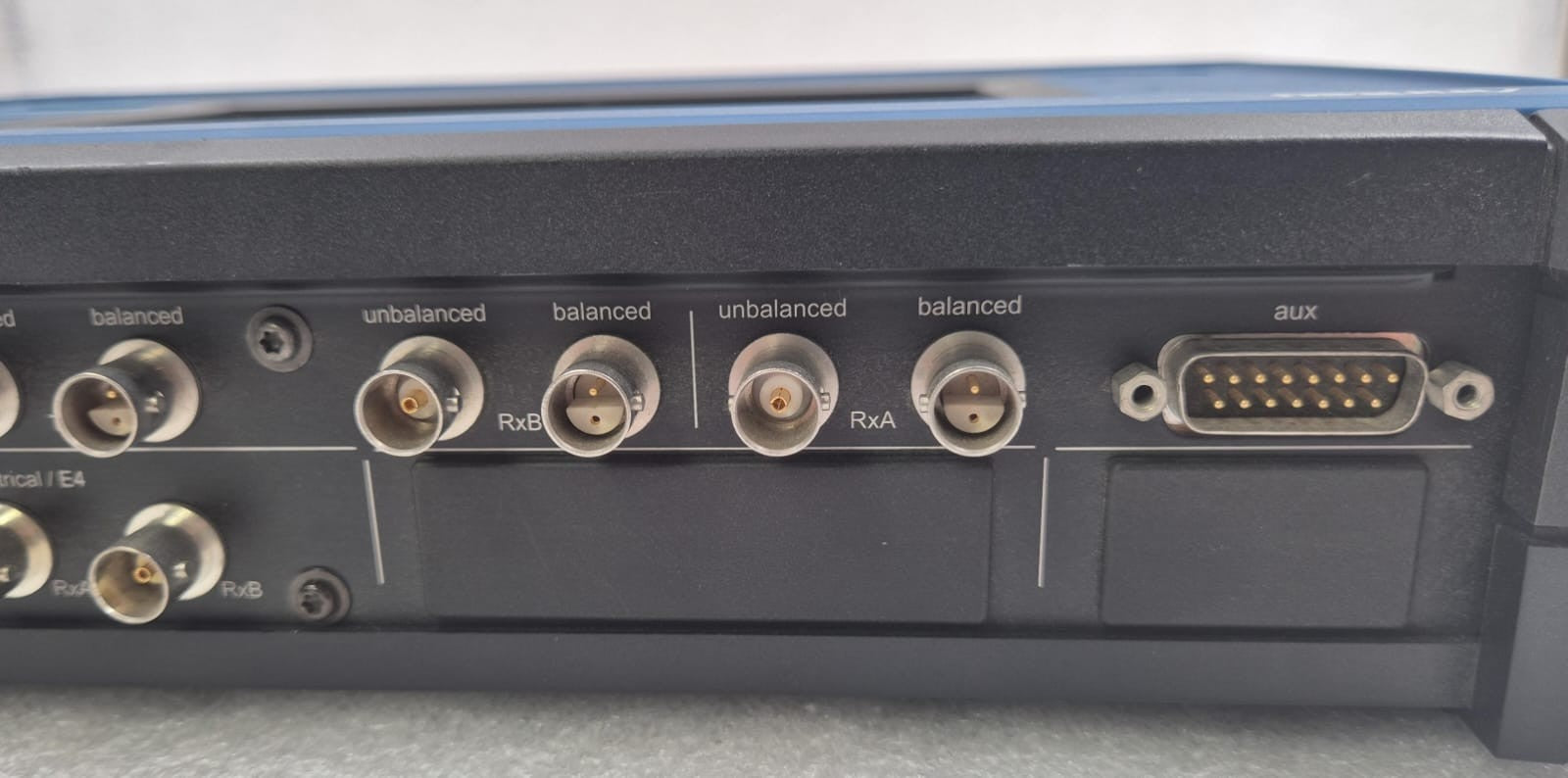 ANRITSU CMA3000 TESTEUR RESEAU ETHERNET W/ OPTICAL OPTION **FOR PARTS**