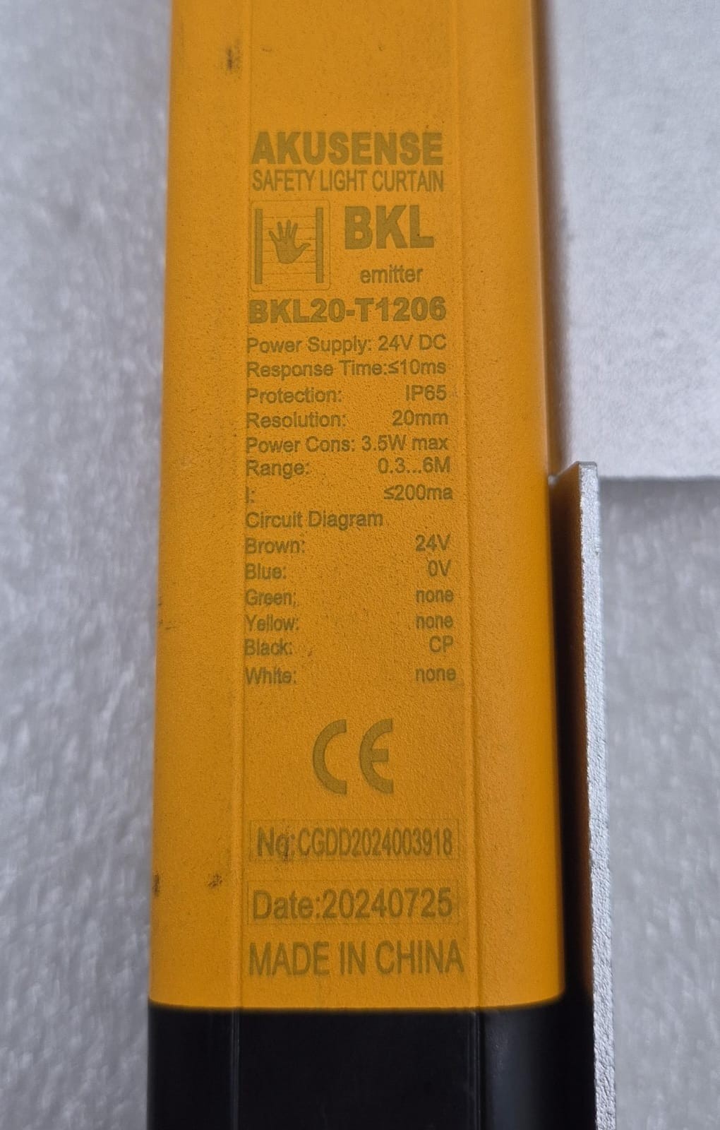 AKUSENSE BKL BKL20-T1206 Emitter & BKL20-T1206NC Receiver Safety Light Curtain