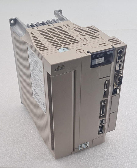 Yaskawa Servopack SGDV-120AE1A008000 200V AC servo drive with front control panel and industrial connectors