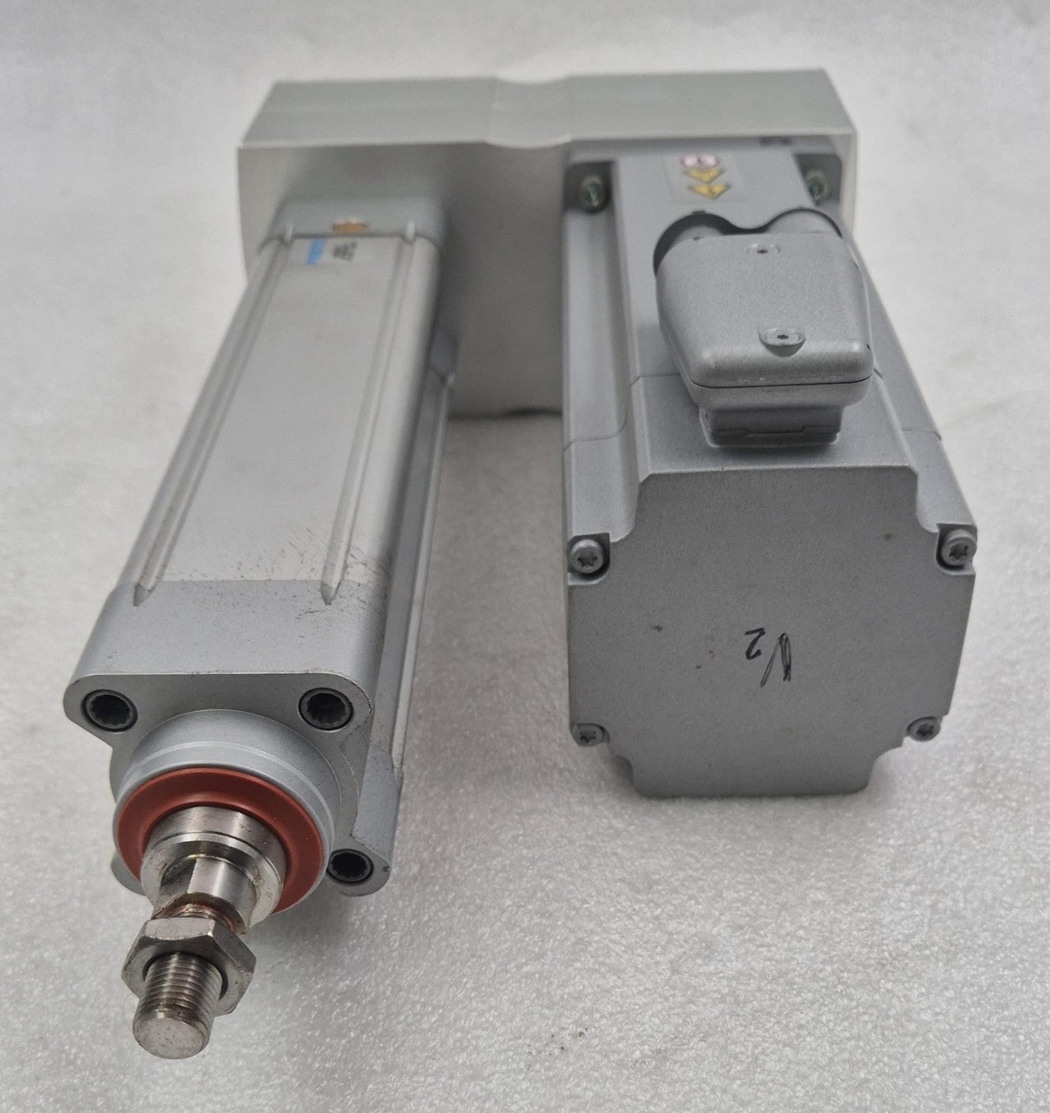 Festo electric cylinder and servo motor rear mounting view