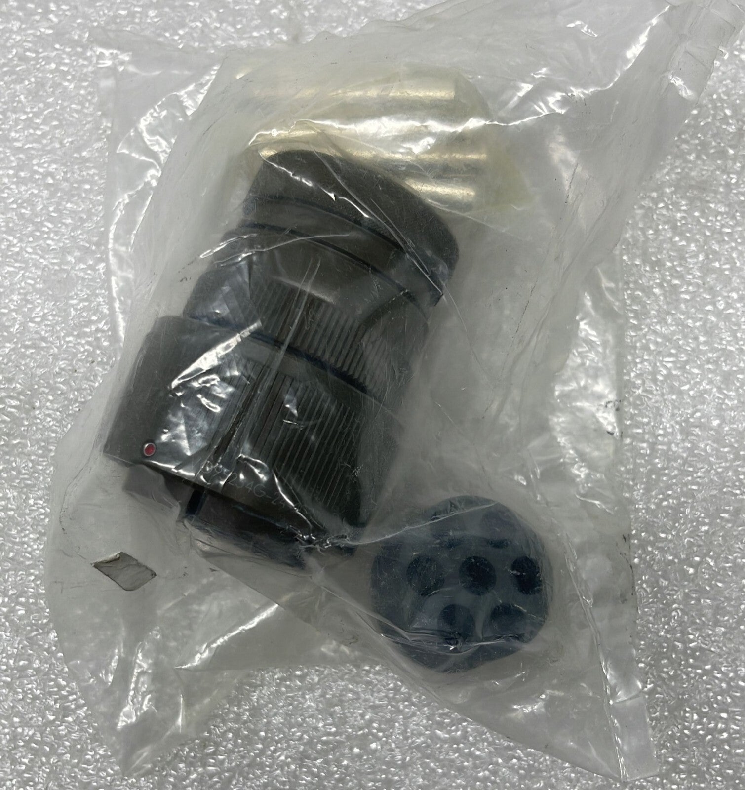 [LOT OF 3] NEW Sealed - ITT VG95234G-24-10SN Circular Plug Cable Connector