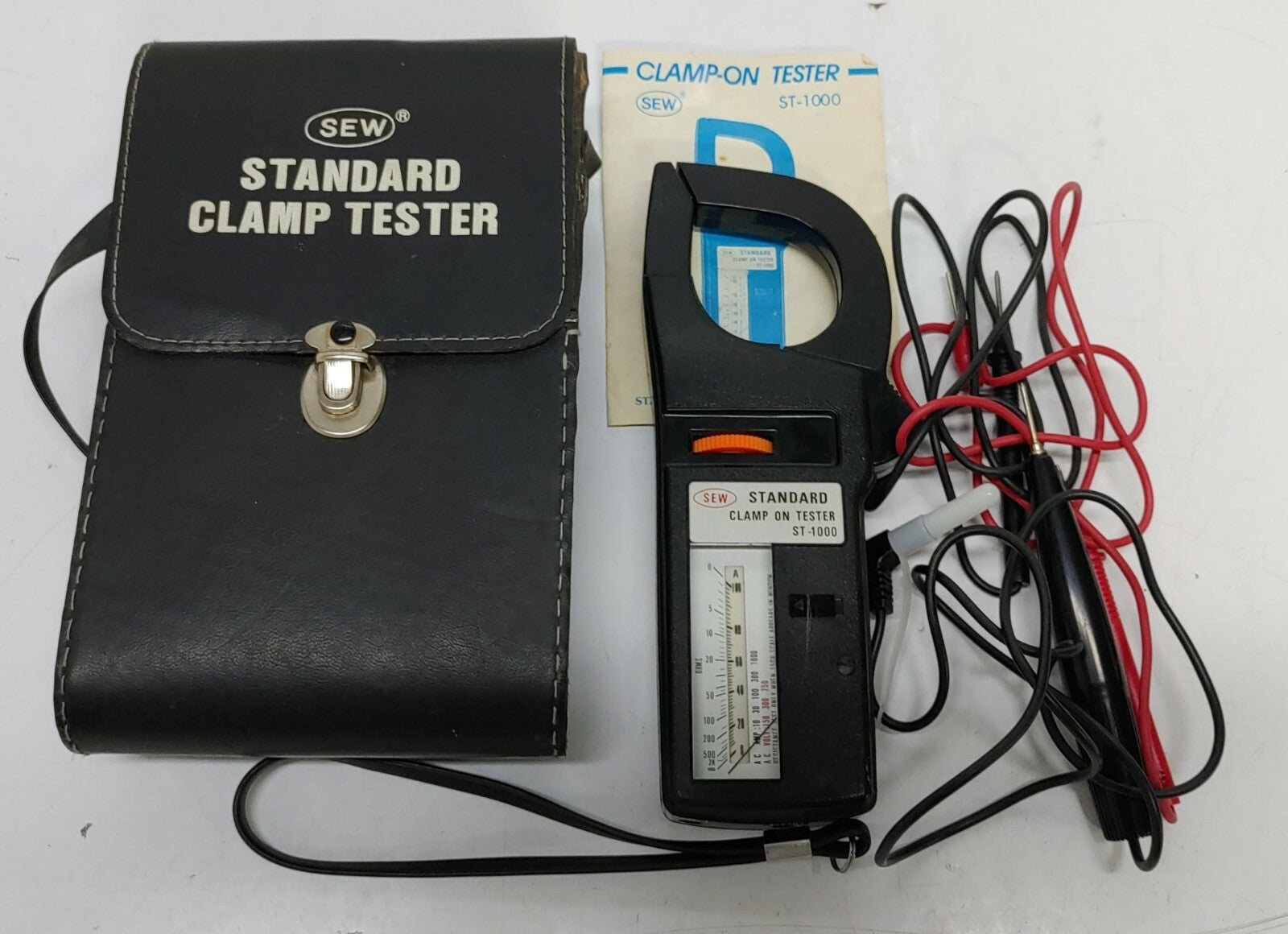 VINTAGE SEW MODEL ST-1000 CLAMP-ON TESTER AC VOLT OHM