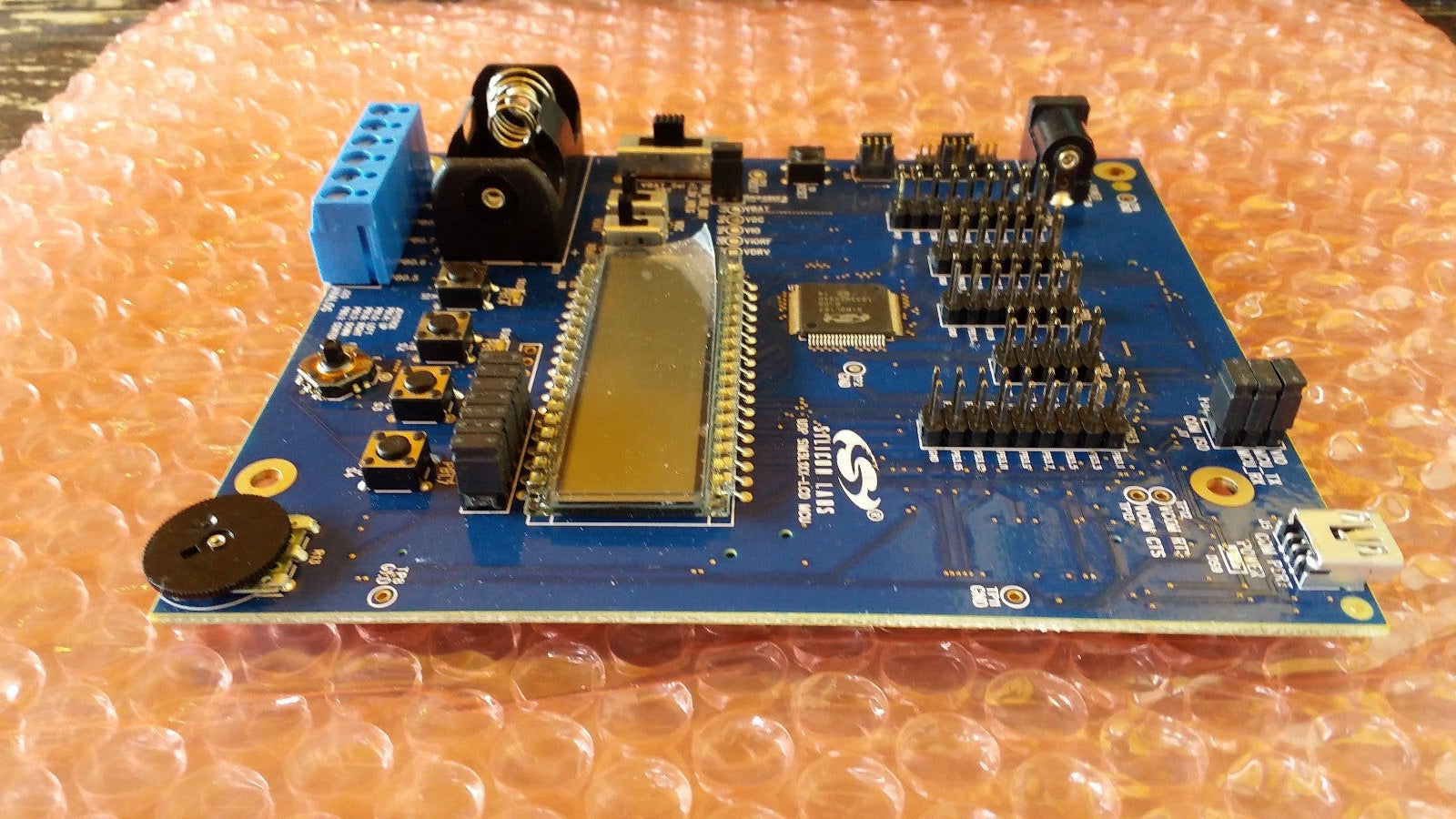 Silicon Labs UDP SIM3L1XX LCD MCU 102 Development Kit Mother Board Only