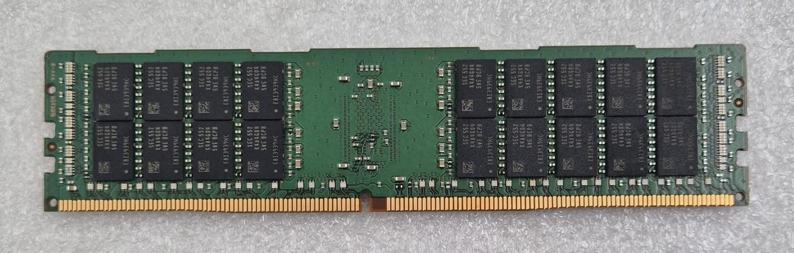 [LOT 6 PCS] Samsung 16GB 2Rx4 PC4-2133P M393A2G40EB1-CPB0Q Server Memory RAM