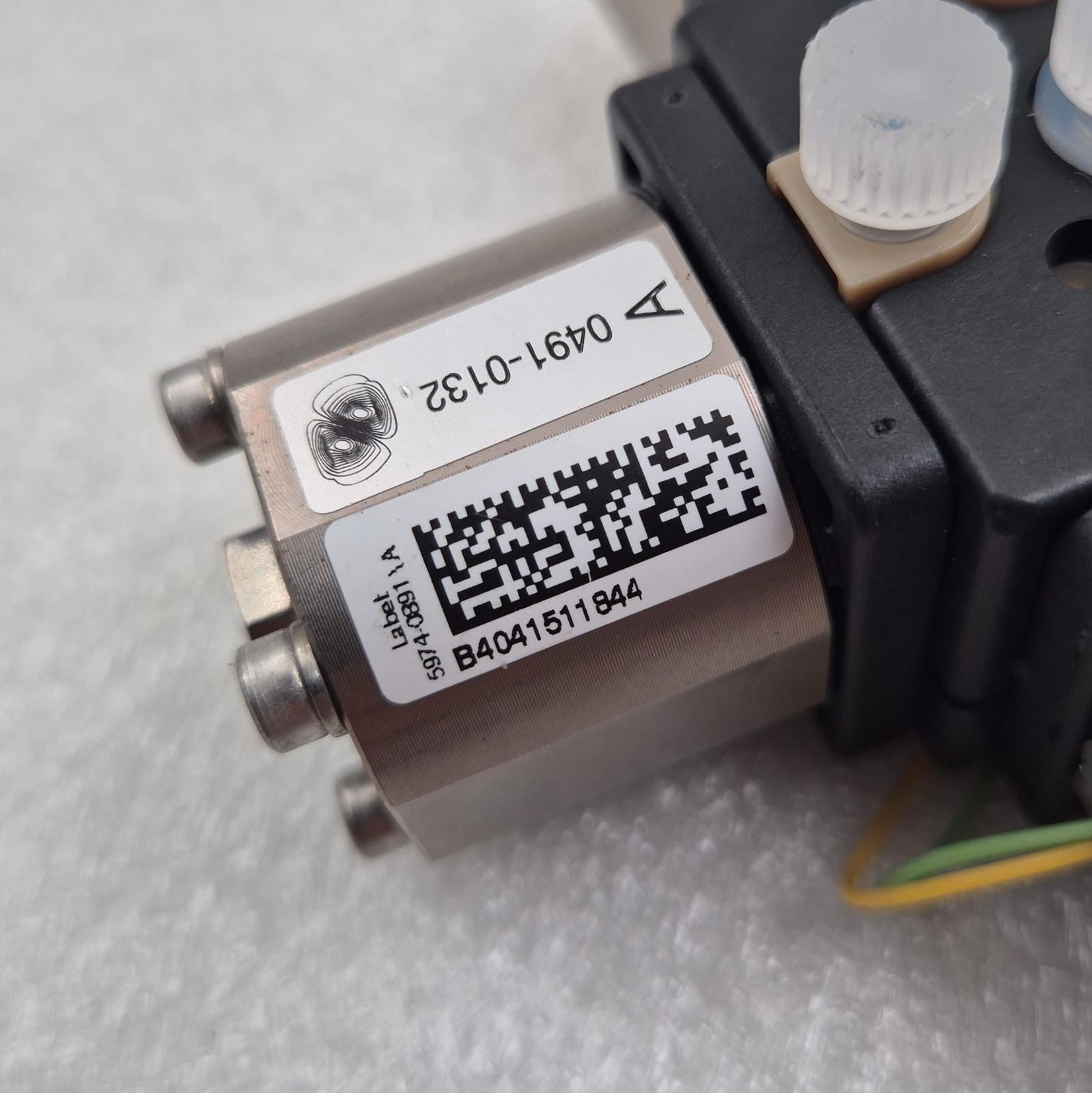 Agilent G1311-67701 Multi-Channel Gradient Valve MCGV Assembly HPLC 0491-0132