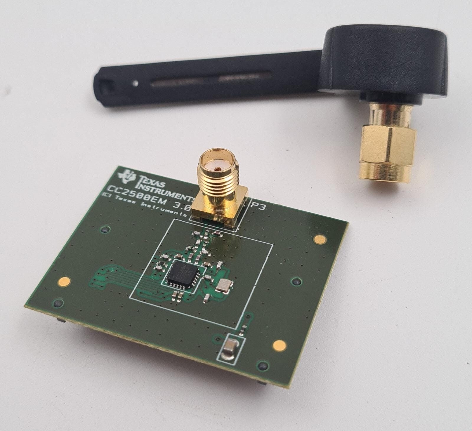 Texas Instruments SmartRF CC2500EM 3.0 Transceiver Evaluation Board W/ Antenova