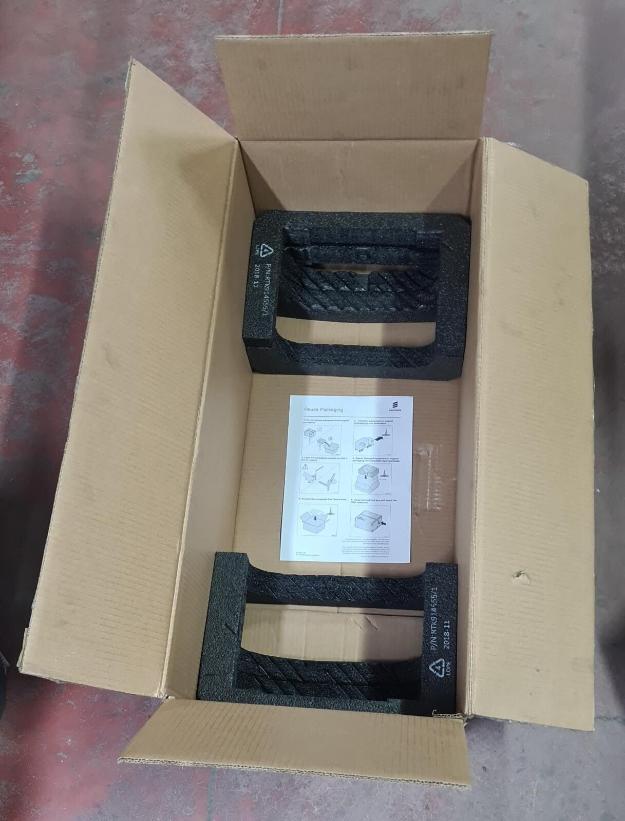 NEW - Ericsson MOBILE RADIO AIR 4455 KRD 901 111/1 Remote Head Unit RRUS R1B