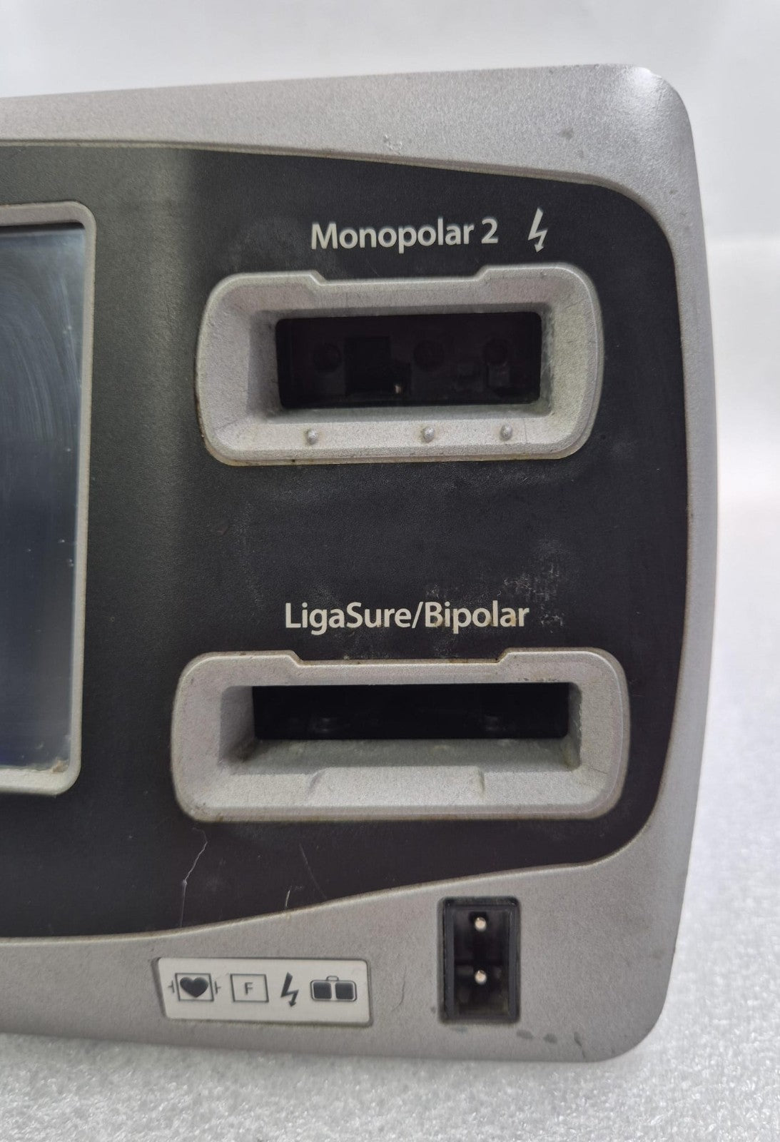 COVIDIEN Valleylab FT10 FT Series Energy Platform VLFT10GEN **AS-IS**