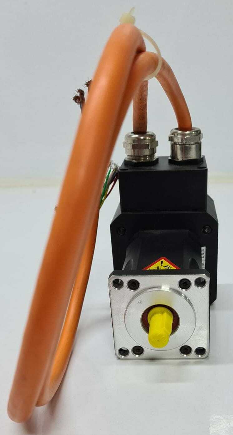 KOLLMORGEN SEIDEL SERVO MOTOR DBL2H00020-CDD50-24V-FLYING 5.5A 0.06 kW