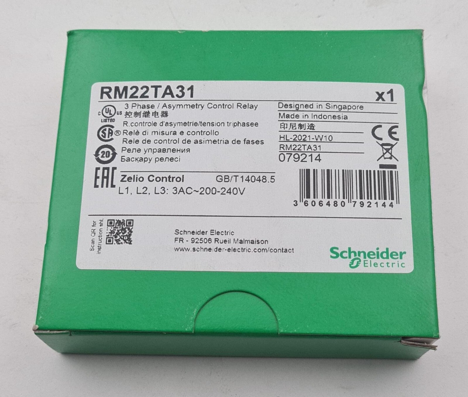 NEW IN BOX - Schneider Electric RM22TA31 Zelio Control 3-Phase Control Relay
