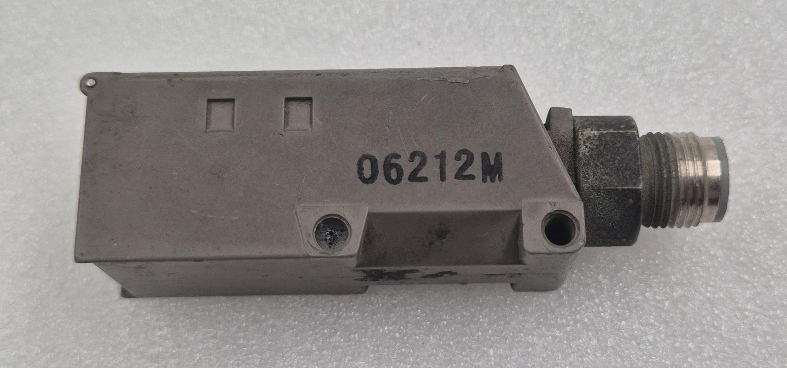 OMRON E3S-CR67 Photoelectric Sensor Switch 10-30VDC
