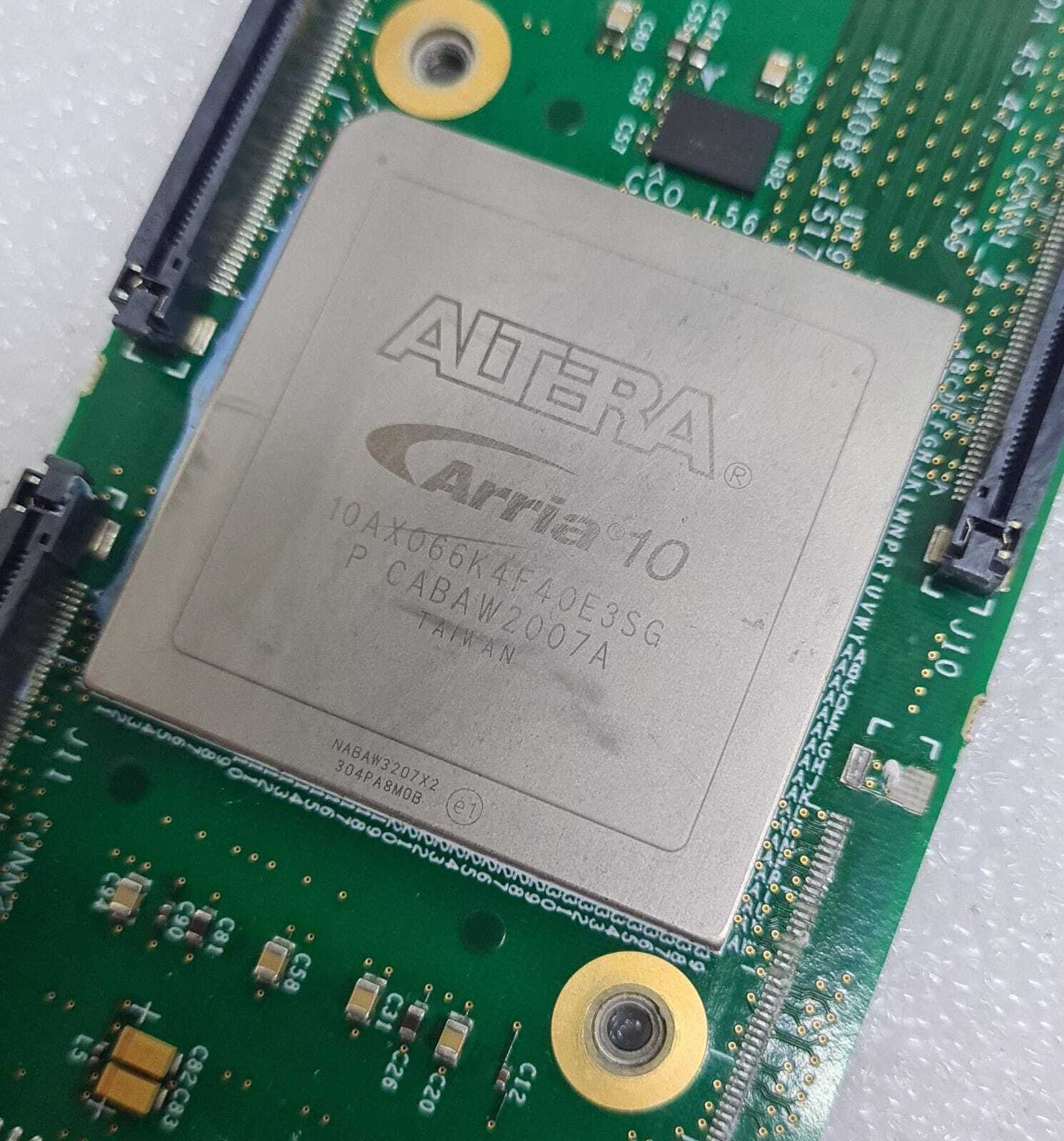 ALTERA Arria 10 10AX066K4F40E3SG P CABAW2007A - on board, good condition!!