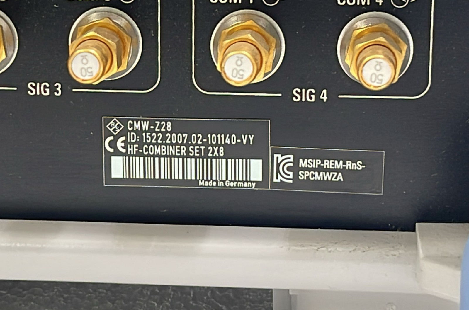 Rohde & Schwarz CMW-Z28 Shielding Box for Wireless Communication