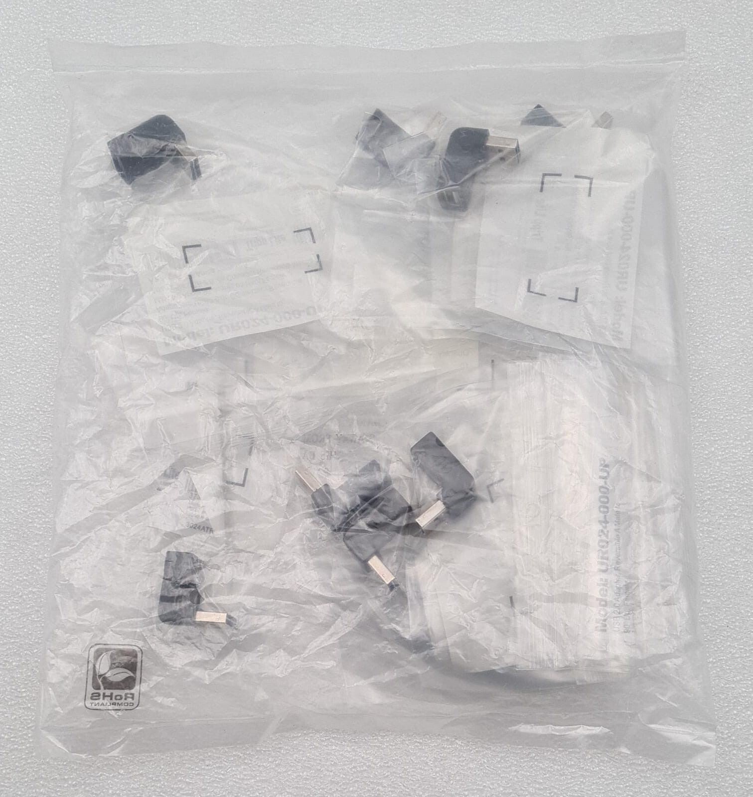 [LOT 10] NEW SEAL- Tripp Lite UR024-000-UP Universal Reversible USB 2.0 Adapter