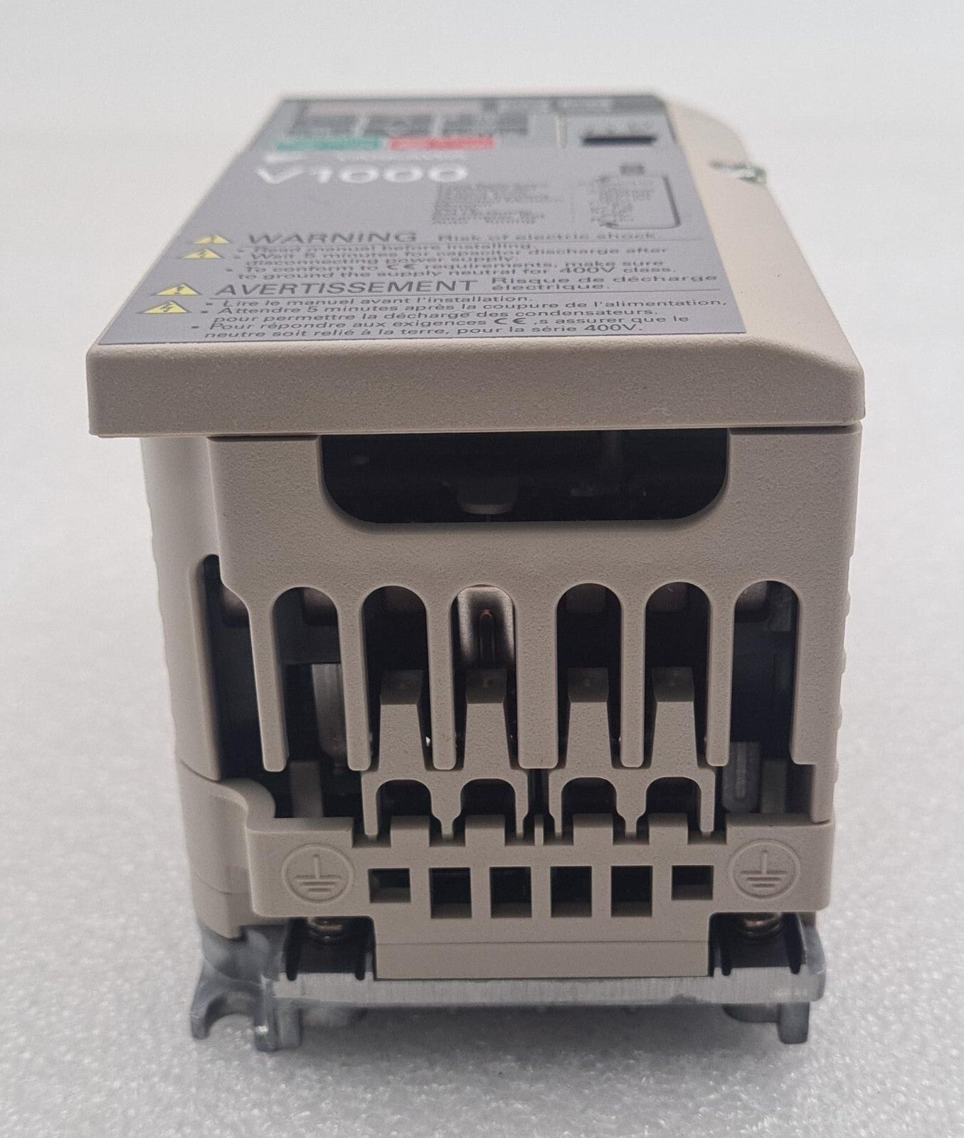 YASKAWA V1000 Frequency Inverter CIMR-VCBA0002BAA VZAB0P2BAA 0.37 / 0.25kW 200V