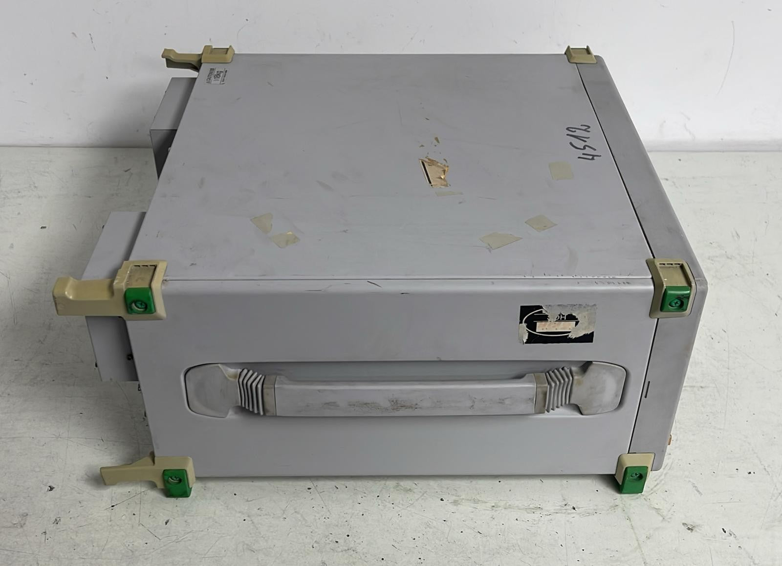Anritsu MS8604A Digital Mobile Radio Transmitter Tester 100Hz-8.5Ghz