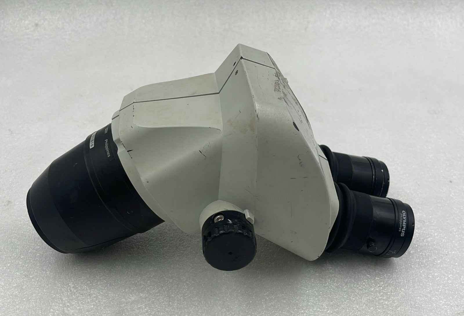Olympus SZ61 Stereo Microscope with 2x WHSZ.15X-H/16