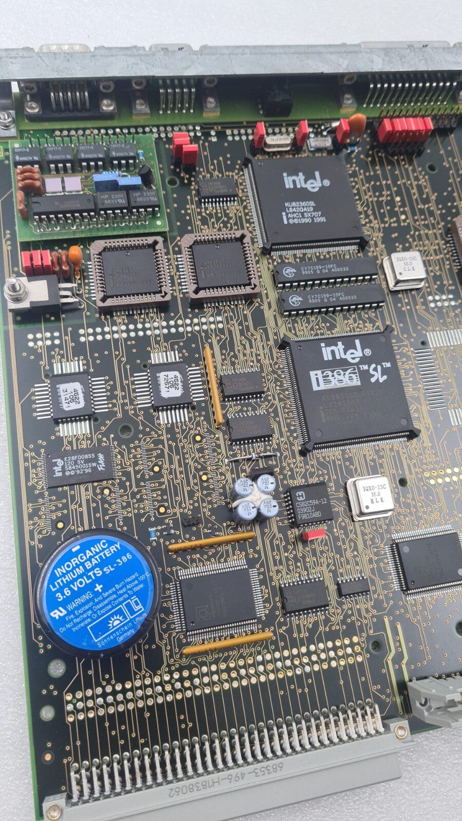 Philips 4522 105 30893 board close-up IC detail
