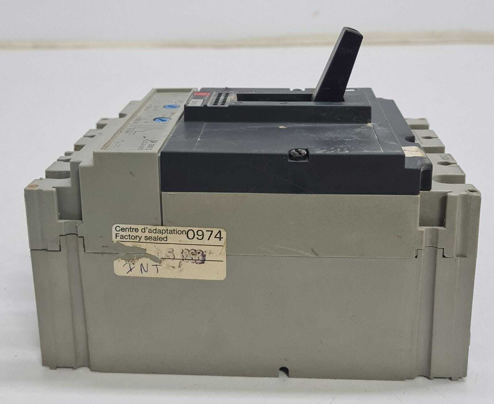 Schneider MERLIN GERIN Compact NS250N 250N TM 250 D Circuit breaker 200 / 250A