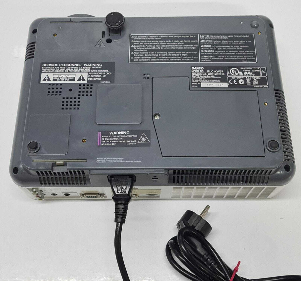 SANYO PLC-XW57 PRO xtraX Multiverse Projector POA-LMP122